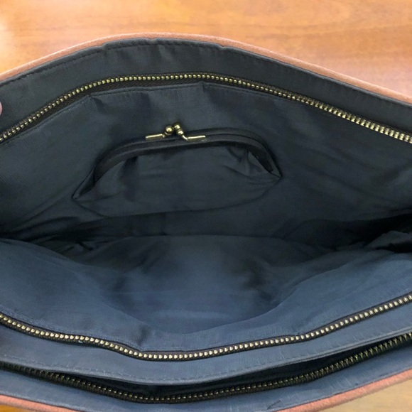 Vintage 1940’s Park Lane Suede Clutch - Picture 6 of 9